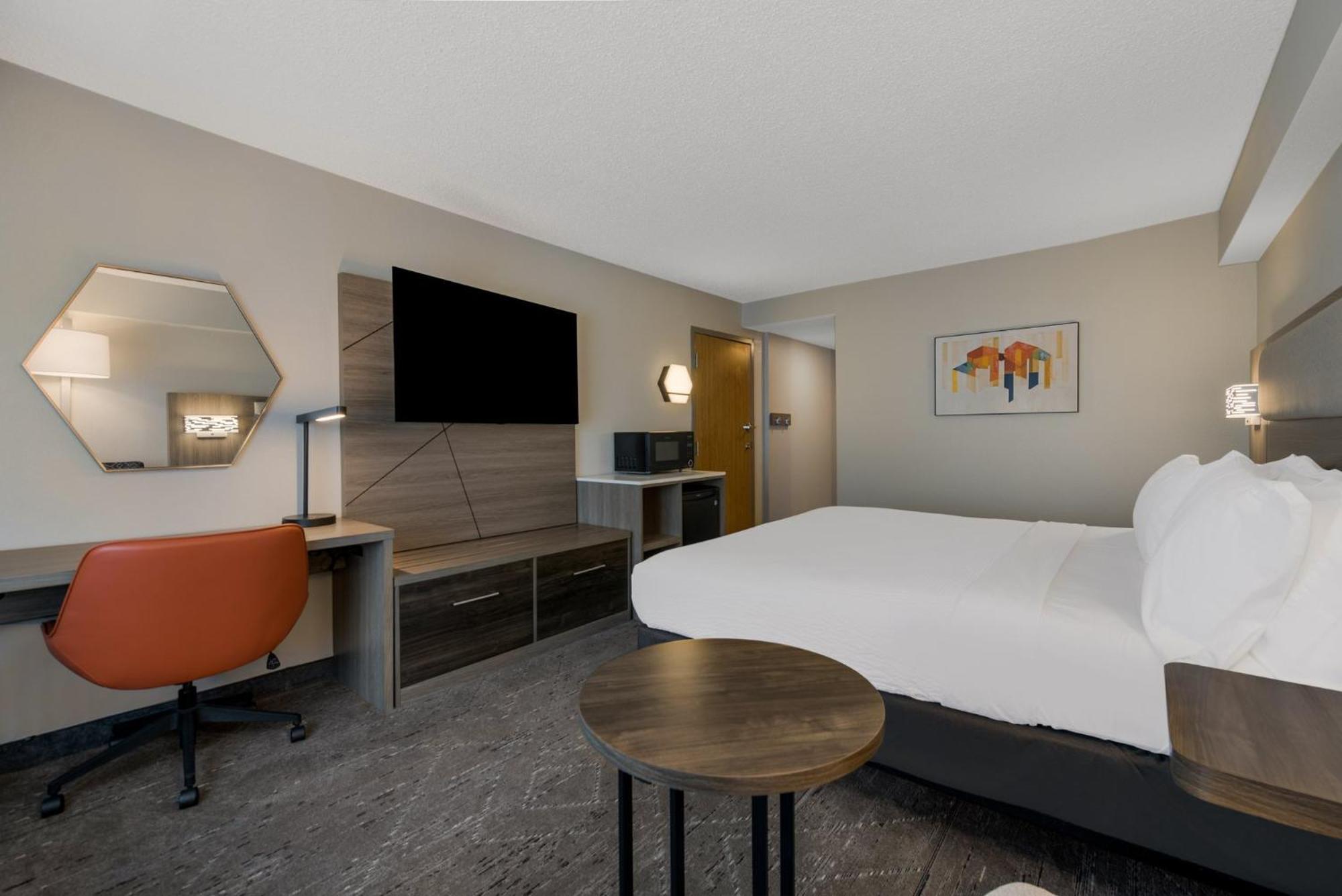 Holiday Inn Express Hotels- Hampton By Ihg Екстер'єр фото