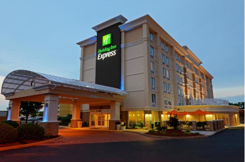 Holiday Inn Express Hotels- Hampton By Ihg Екстер'єр фото